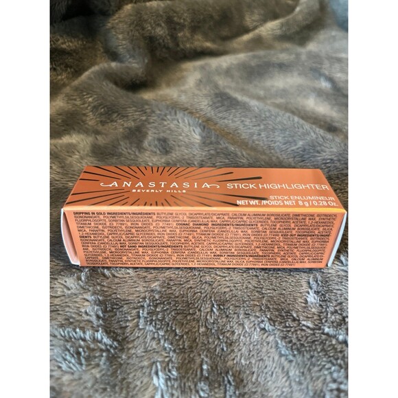 anastasia stick highlighter dripping in gold - Picture 8 of 8